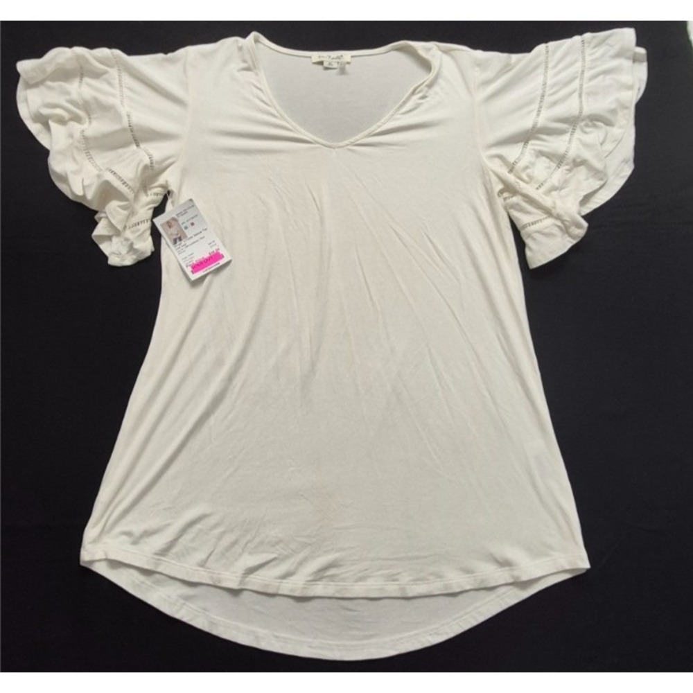 NWT‎ Simply Noelle pearl white flutter sleeve top XS V-Neck Stretch Boho summer
